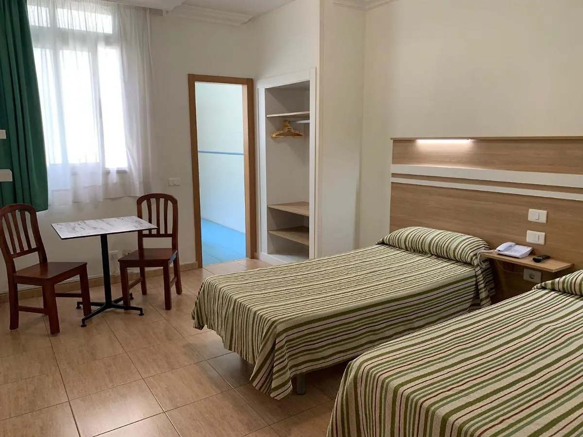 Apartamentos Tinoca Las Palmas de Gran Canaria Apartment